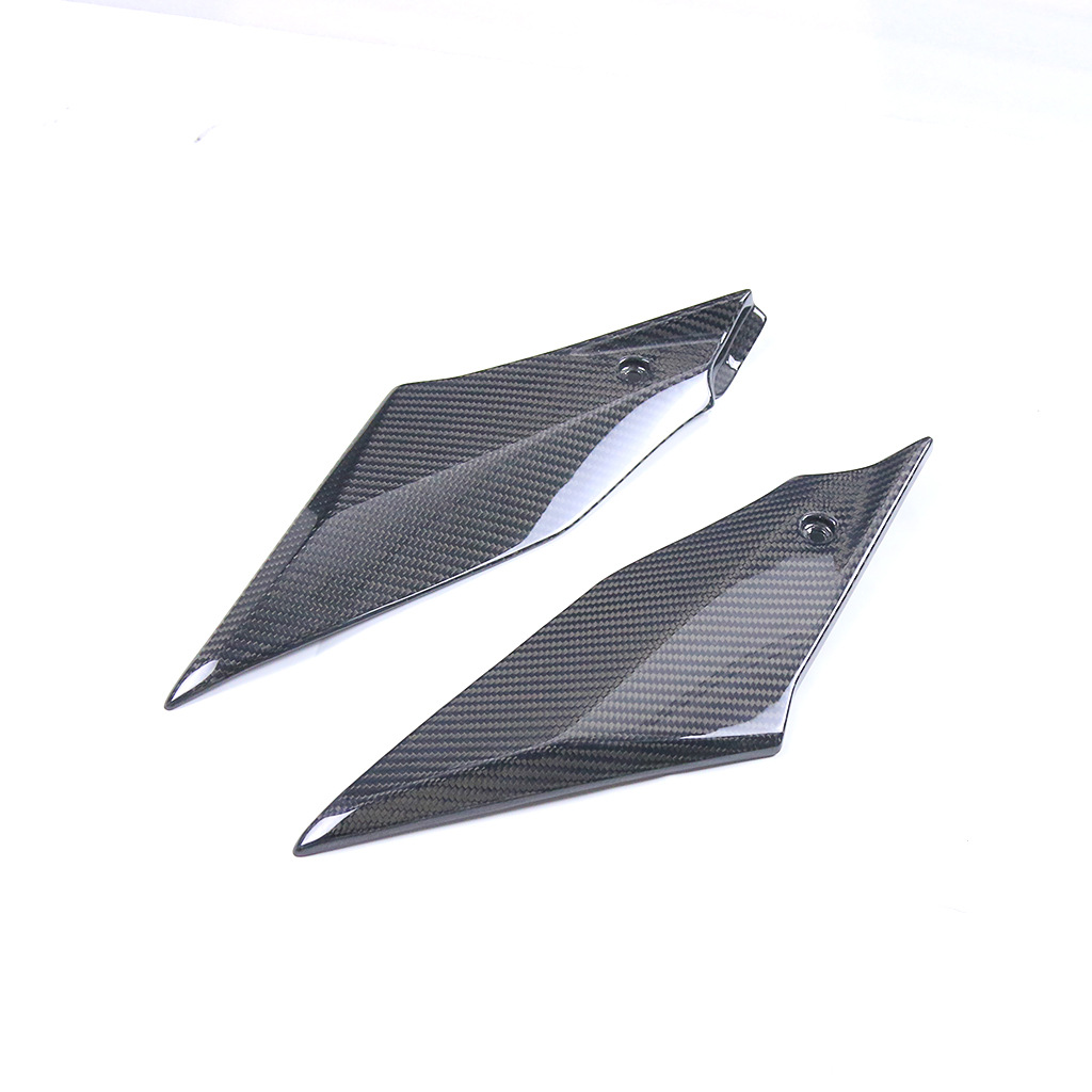 Yamaha R1 2020-2025(Side Panel) Dry Carbon