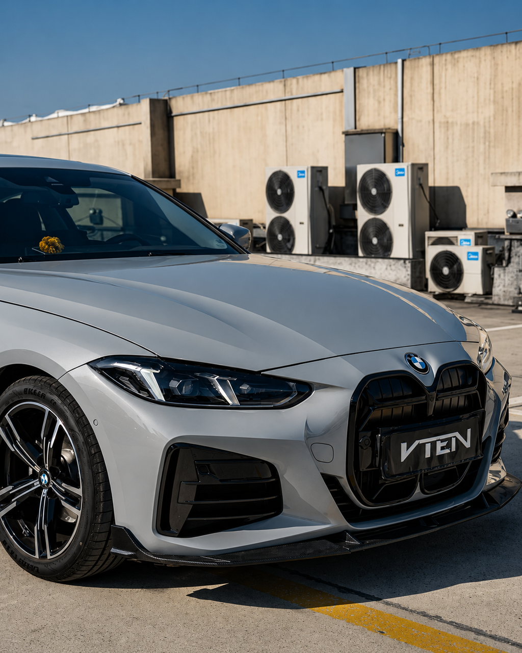 VTEN-BMW 4 SERIES G22 2020+ PP GLOSS BLACK FRONT LIP