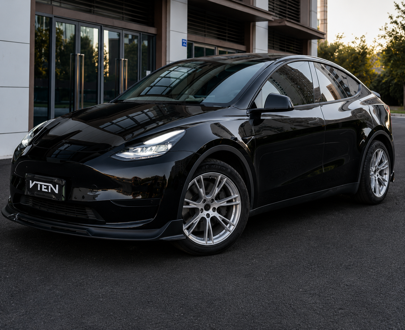 VTEN-TESLA MODEL Y GLOSS BLACK PP FRONT LIP