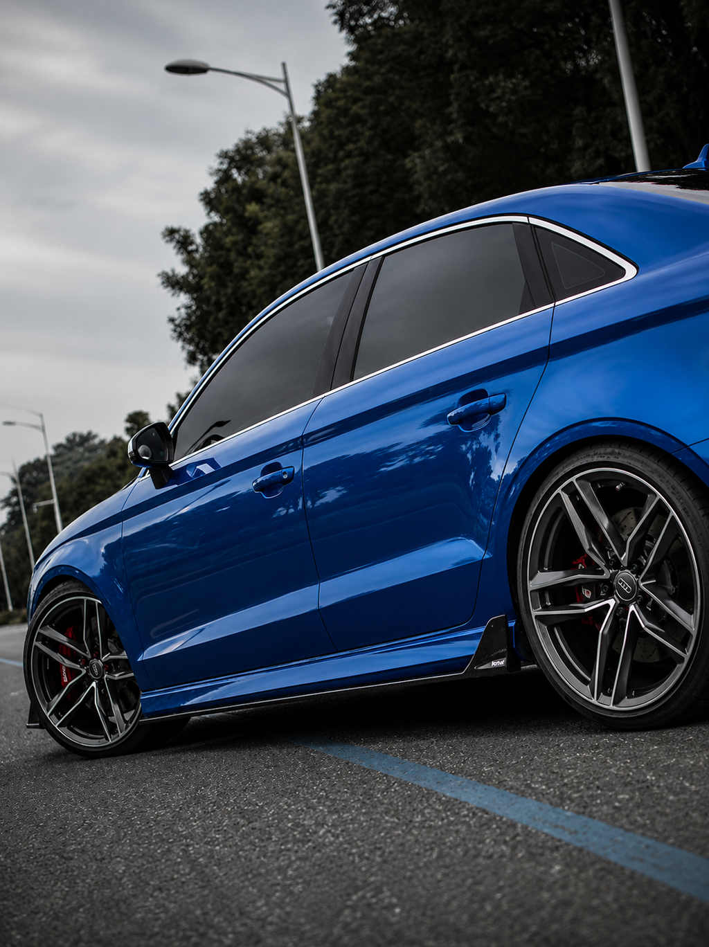 Karbel-Dry Carbon Side Skirts for Audi RS3 S3 A3 8V.5 2017-2020 Pre-preg Carbon Fiber