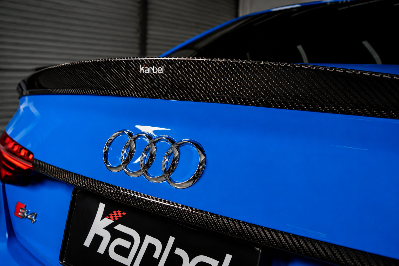 Karbel-Dry Carbon Trunk Lid Rear Trim for Audi S4 & A4 S Line B9.5 Carbon Fiber