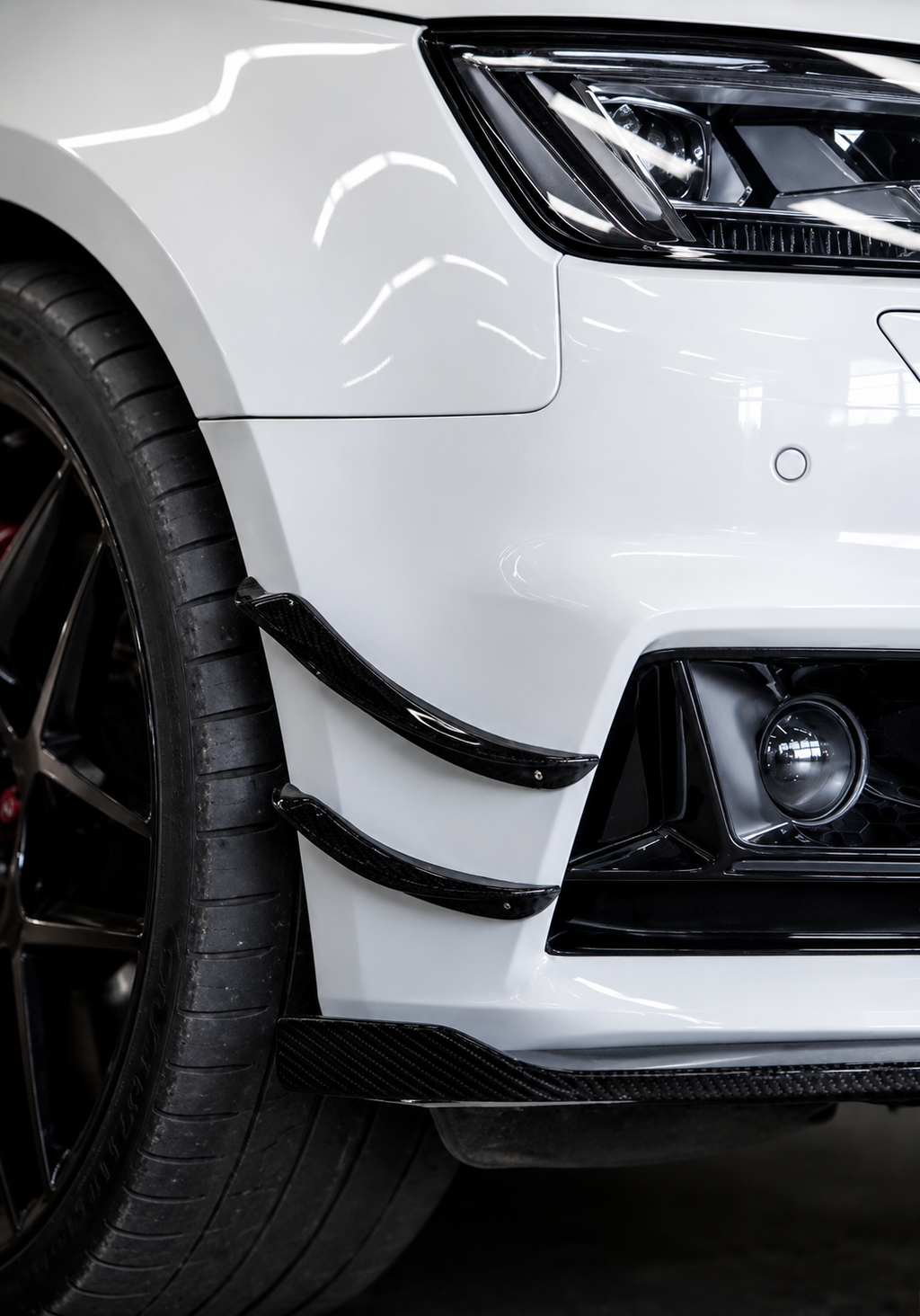 Karbel-Dry Carbon Front Canards for Audi S4 A4 S-line B9 2017-2018 Carbon Fiber
