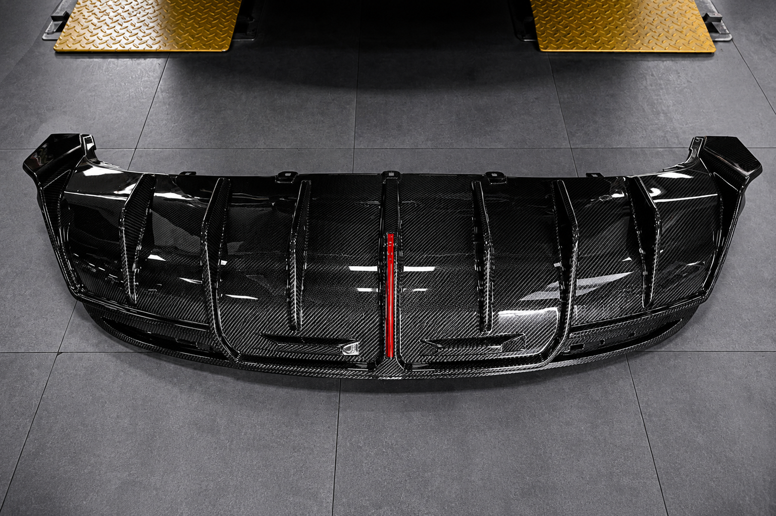 Karbel-Dry Carbon Rear Diffuser for Tesla Model Y / Performance Pre-preg Carbon Fiber
