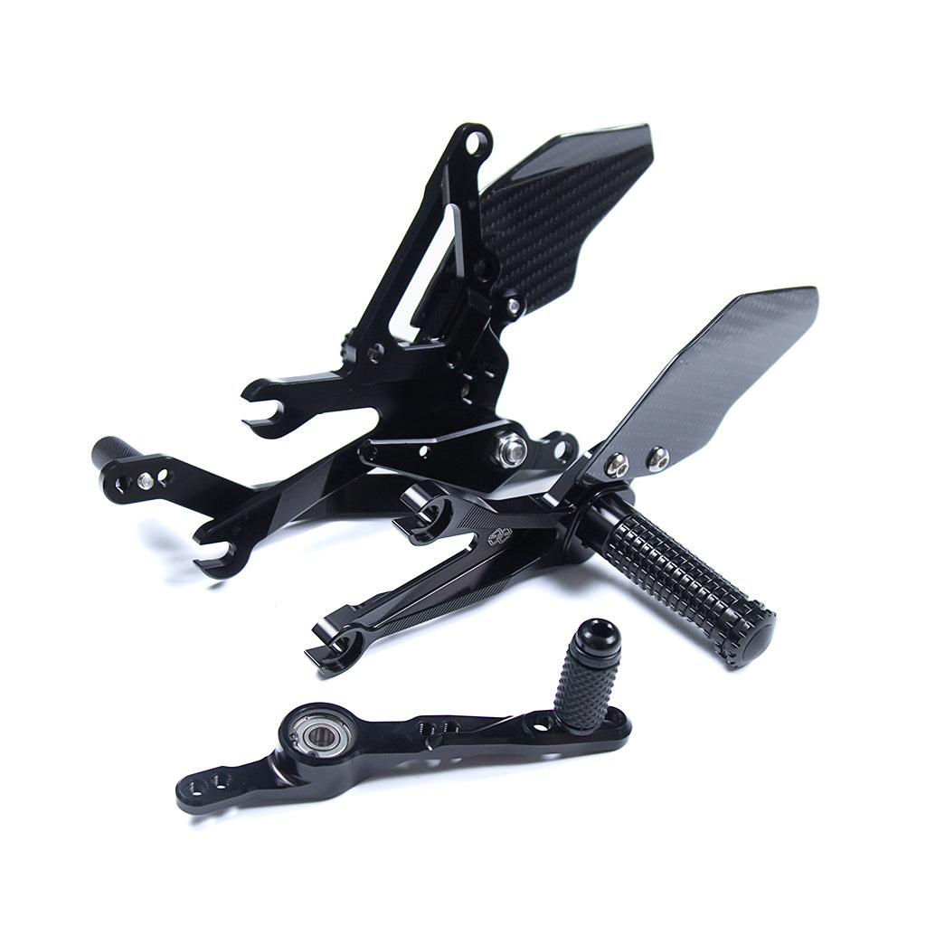 YAMAHA R7 (Foot Rest) Dry Carbon