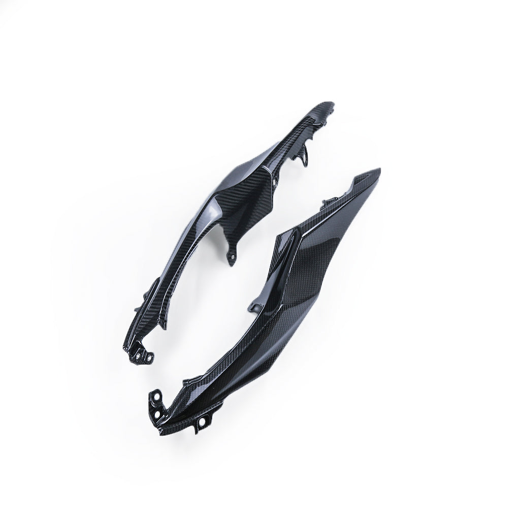 GSXR1000 2017+ (Tail Seat Side Fairing) Dry Carbon