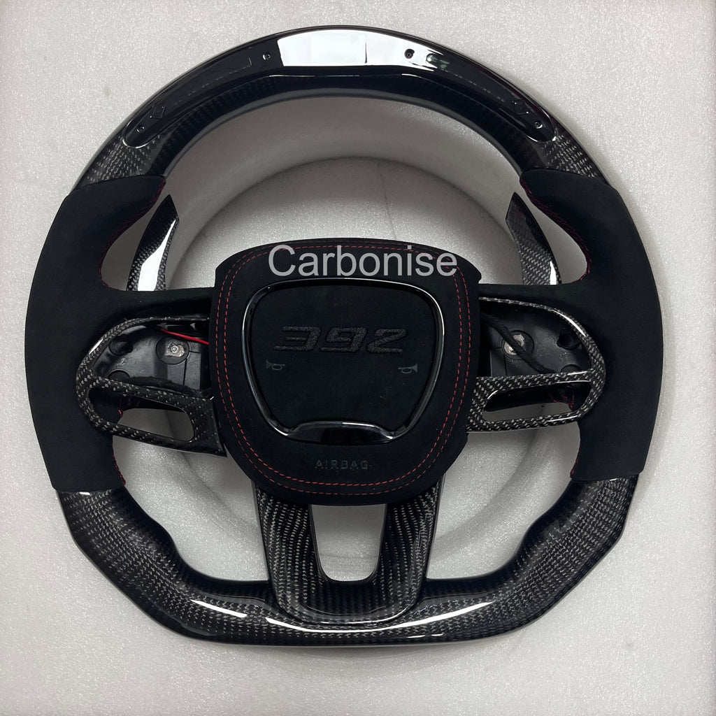Carbonise Dodge carbon fiber steering wheel with Alcantara grip
Led shift light