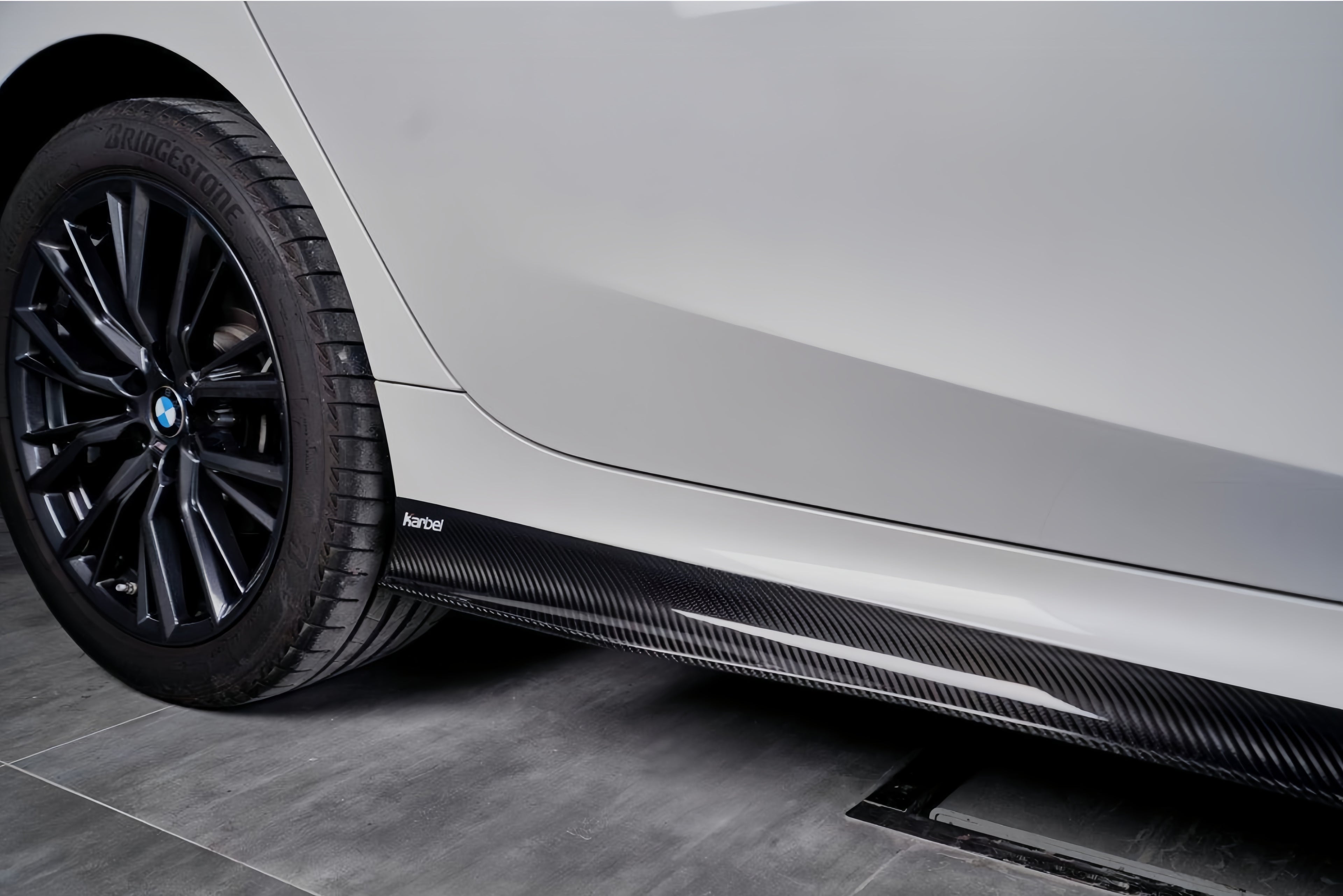 Karbel-Dry Carbon Fiber Side Skirts for BMW 3 Series G20 Pre-LCI