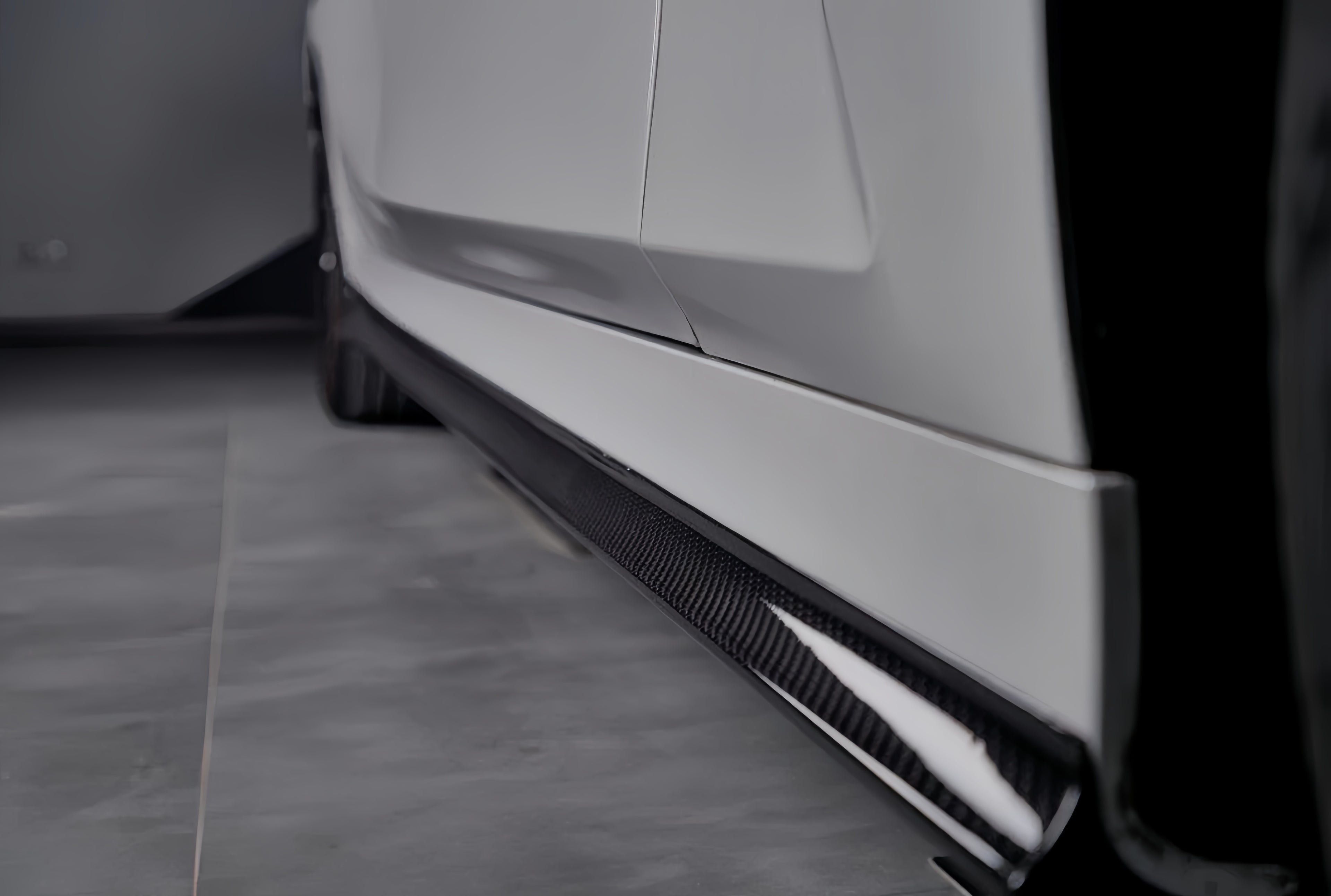 Karbel-Dry Carbon Fiber Side Skirts for BMW 3 Series G20 Pre-LCI